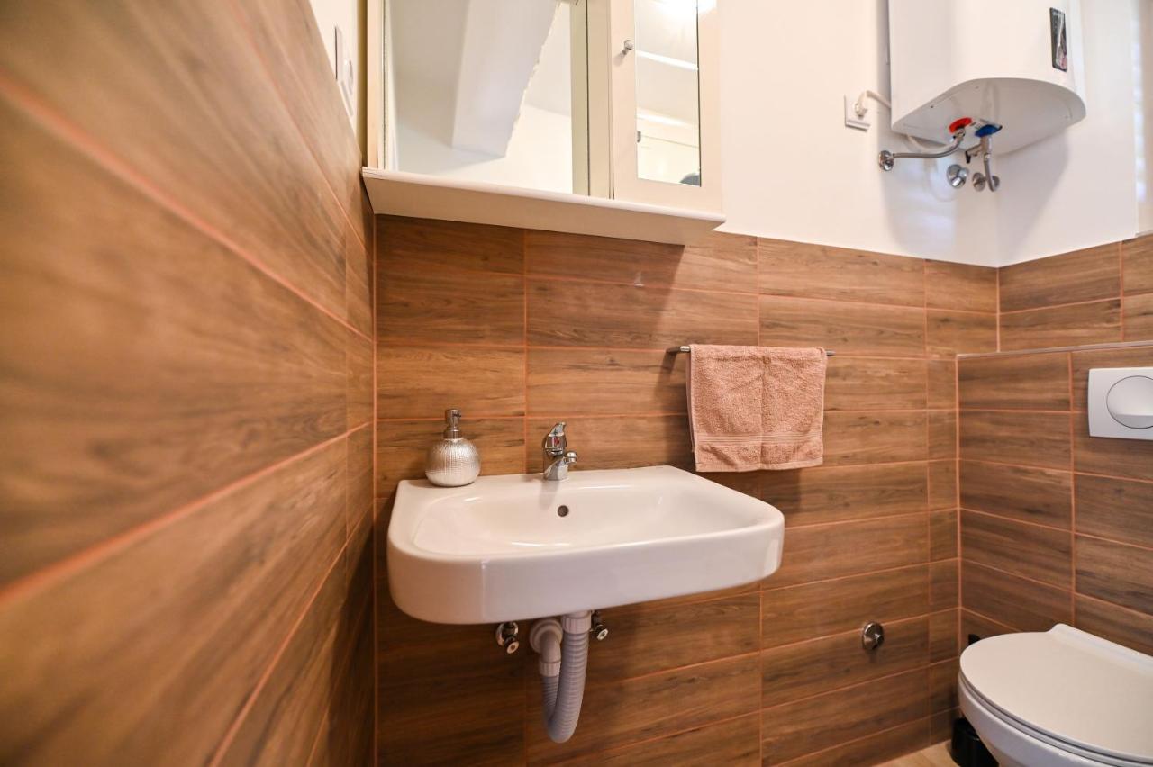 Apartmani Frleta Bibinje Ngoại thất bức ảnh