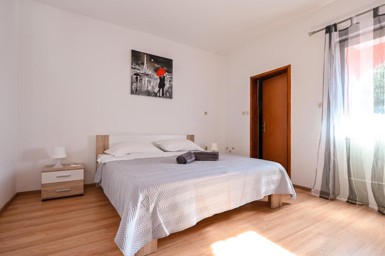 Apartmani Frleta Bibinje Ngoại thất bức ảnh